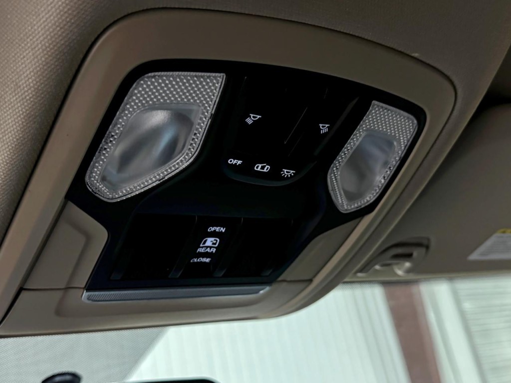 2019 RAM 3500 Image 9