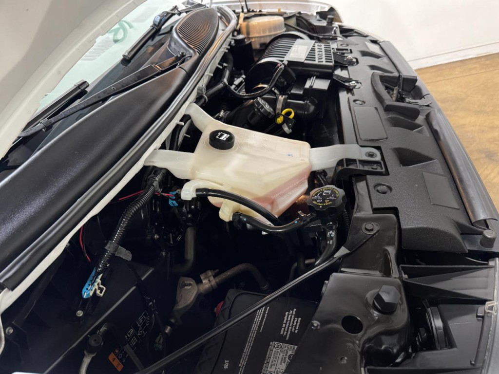 2020 Chevrolet Express Image 36