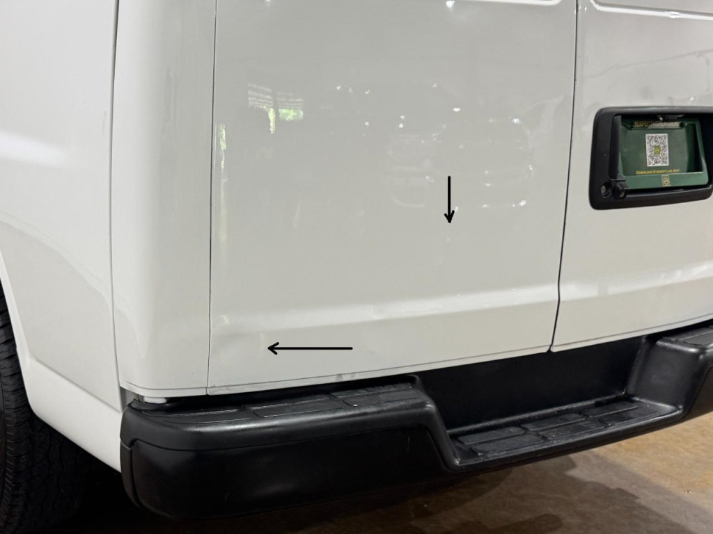 2020 Chevrolet Express Image 42