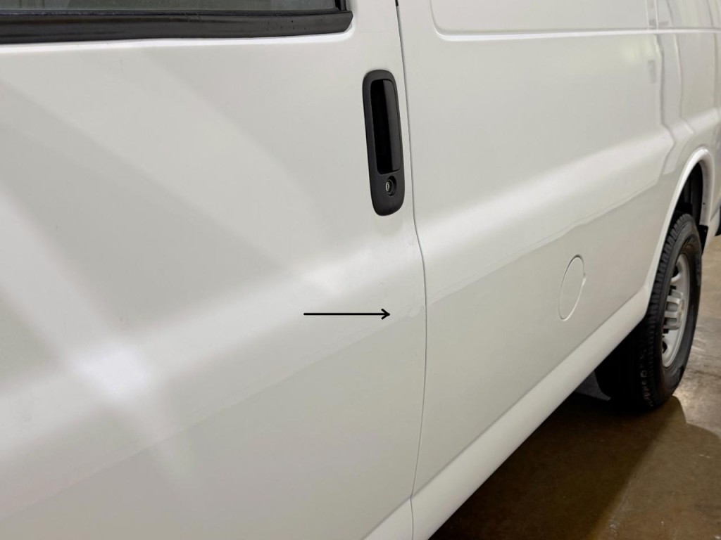 2020 Chevrolet Express Image 43