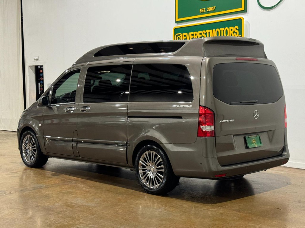 2016 Mercedes-Benz Metris Image 5