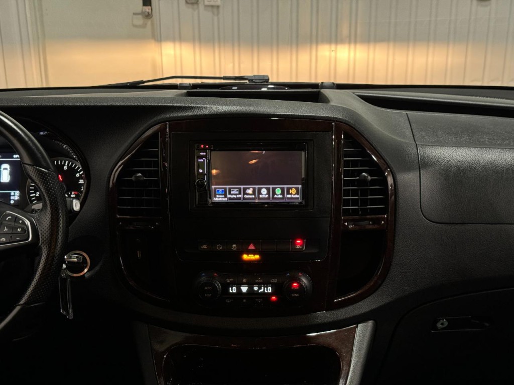 2016 Mercedes-Benz Metris Image 19