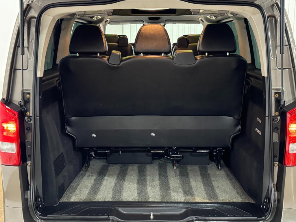 2016 Mercedes-Benz Metris Image 41