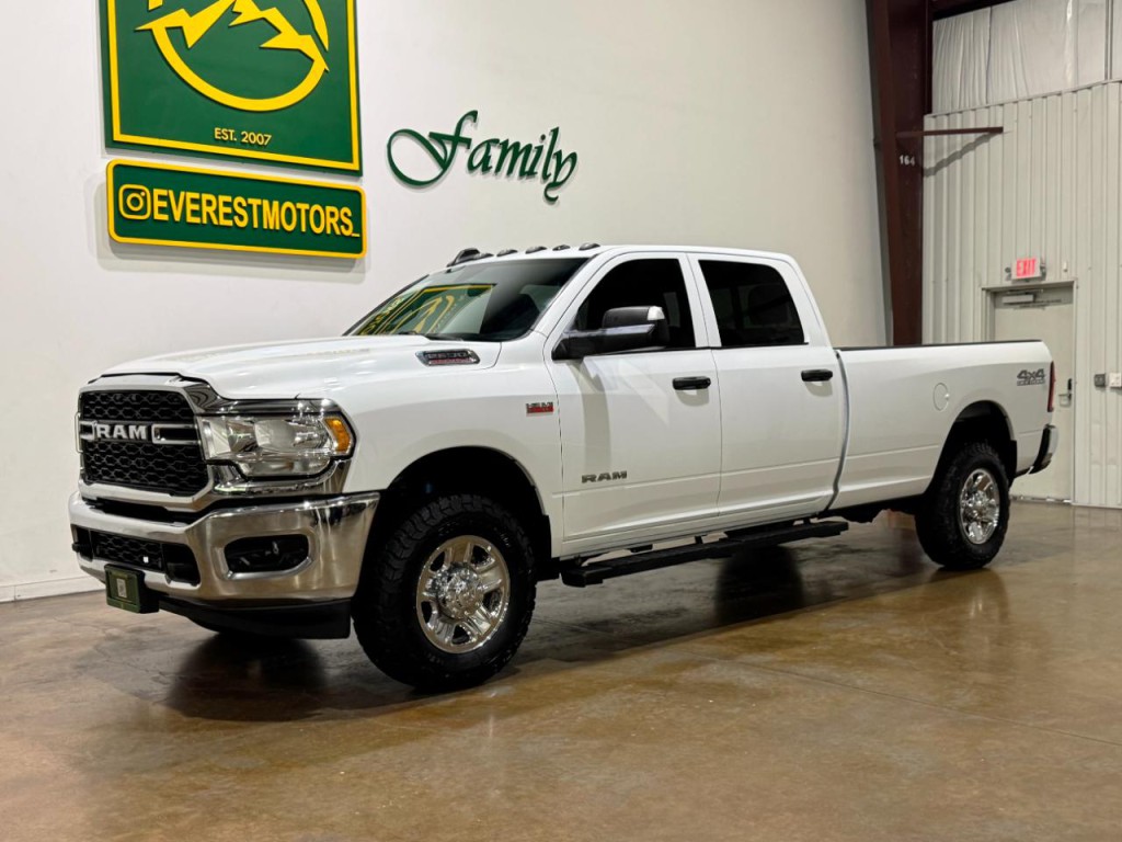 2022 RAM 2500 Image 3