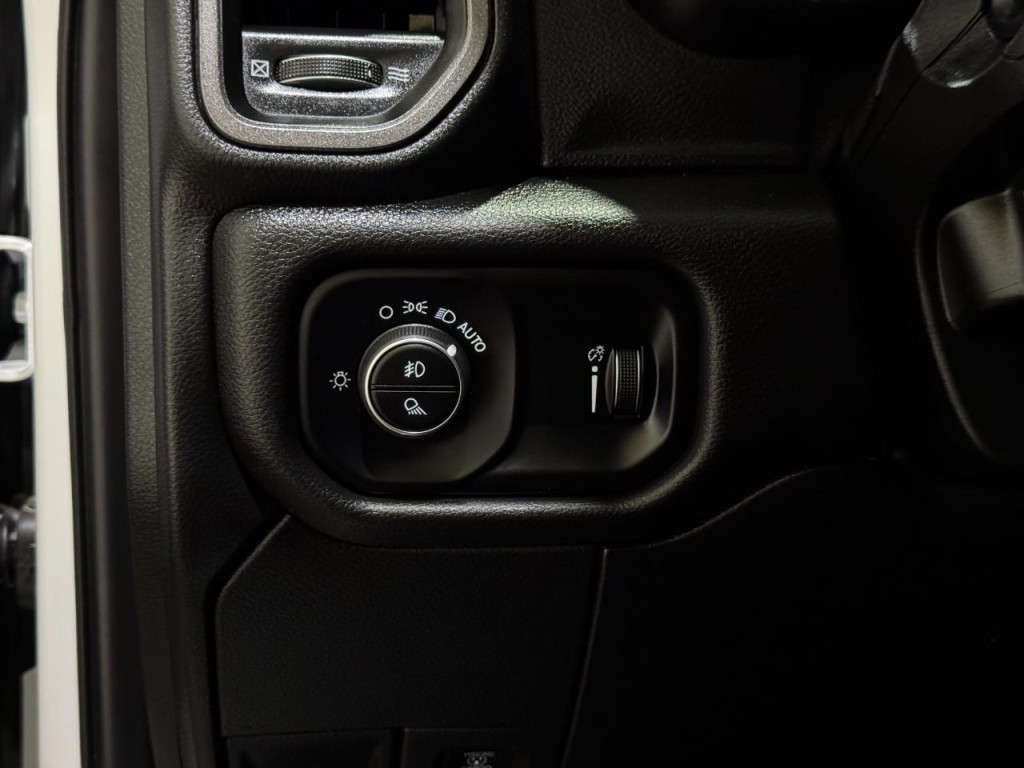 2022 RAM 2500 Image 26