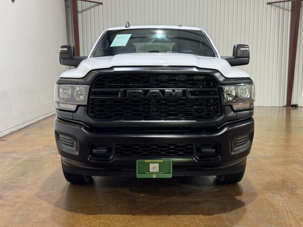 2023 RAM 2500 Image 2