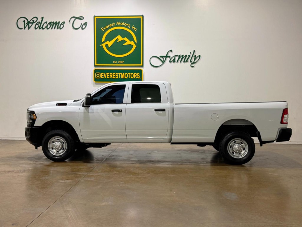 2023 RAM 2500 Image 5