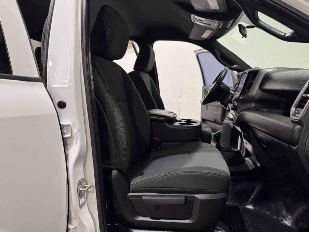 2023 RAM 2500 Image 14