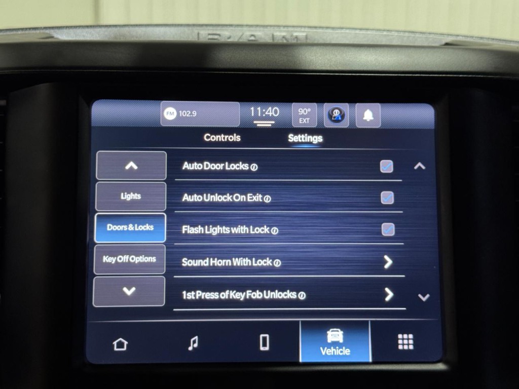 2023 RAM 2500 Image 37