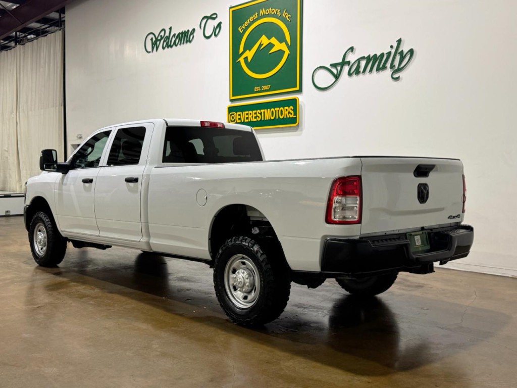 2023 RAM 2500 Image 6