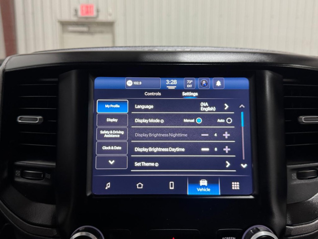 2023 RAM 2500 Image 34