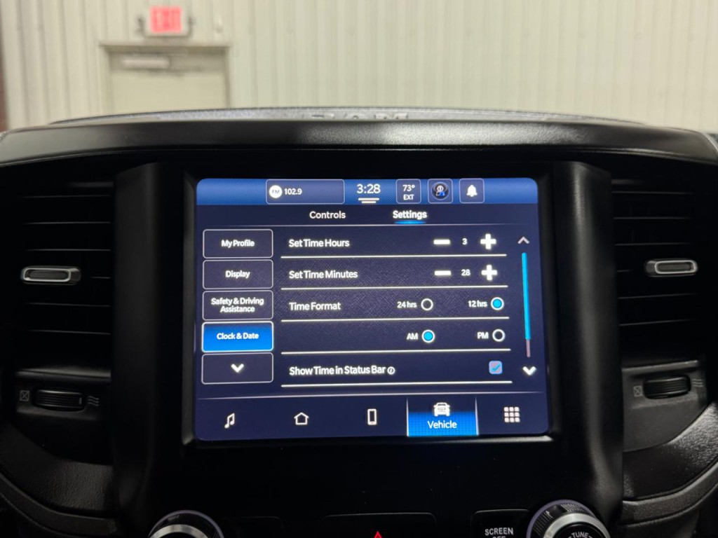 2023 RAM 2500 Image 36