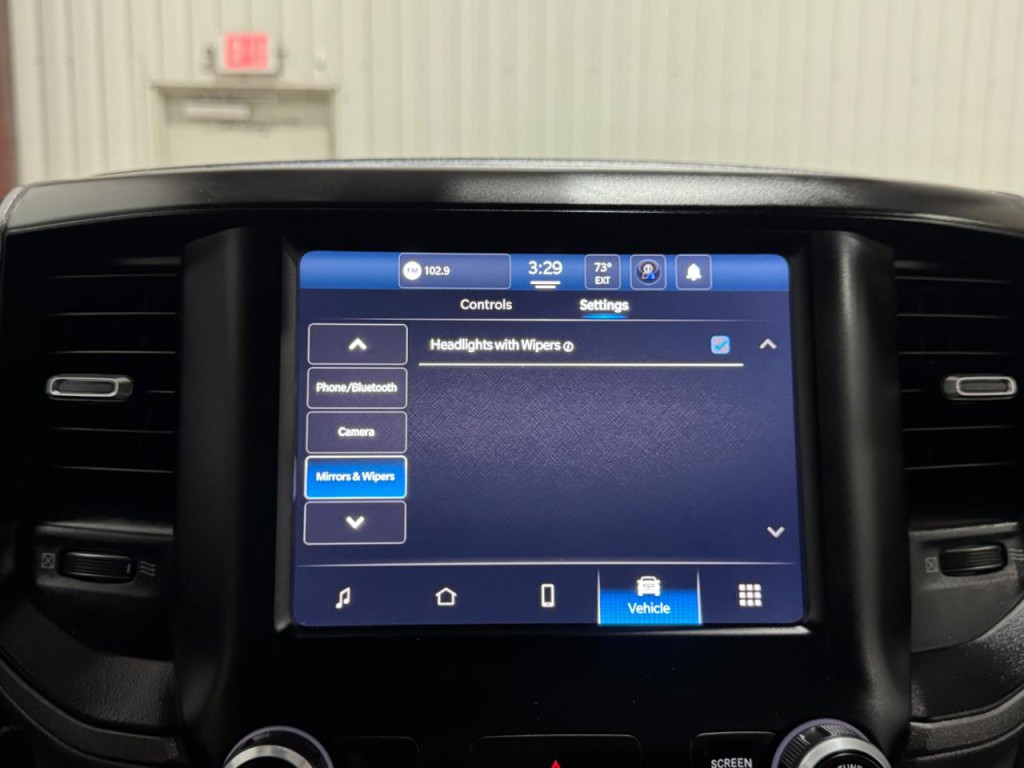 2023 RAM 2500 Image 38