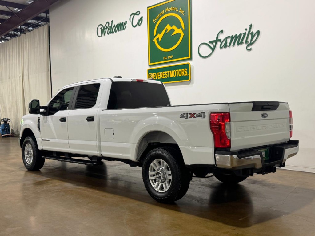 2022 Ford F-250 Image 6