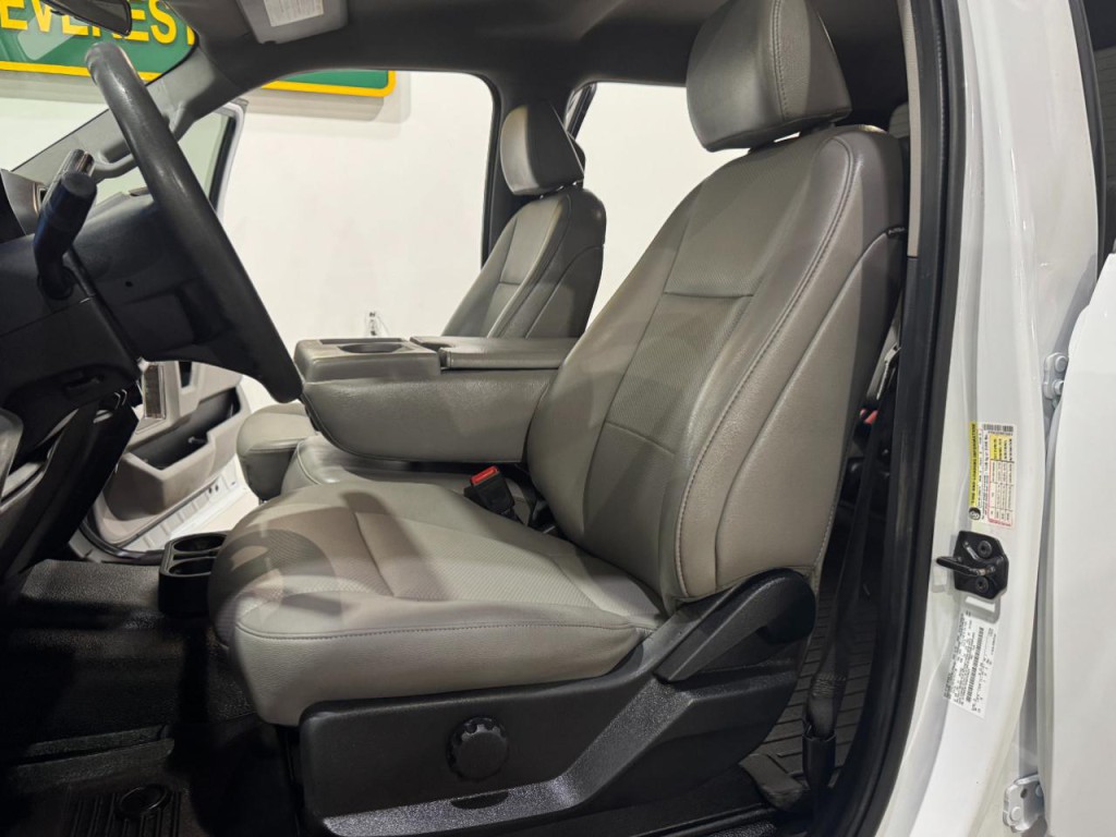 2022 Ford F-250 Image 13