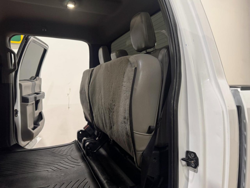 2022 Ford F-250 Image 16