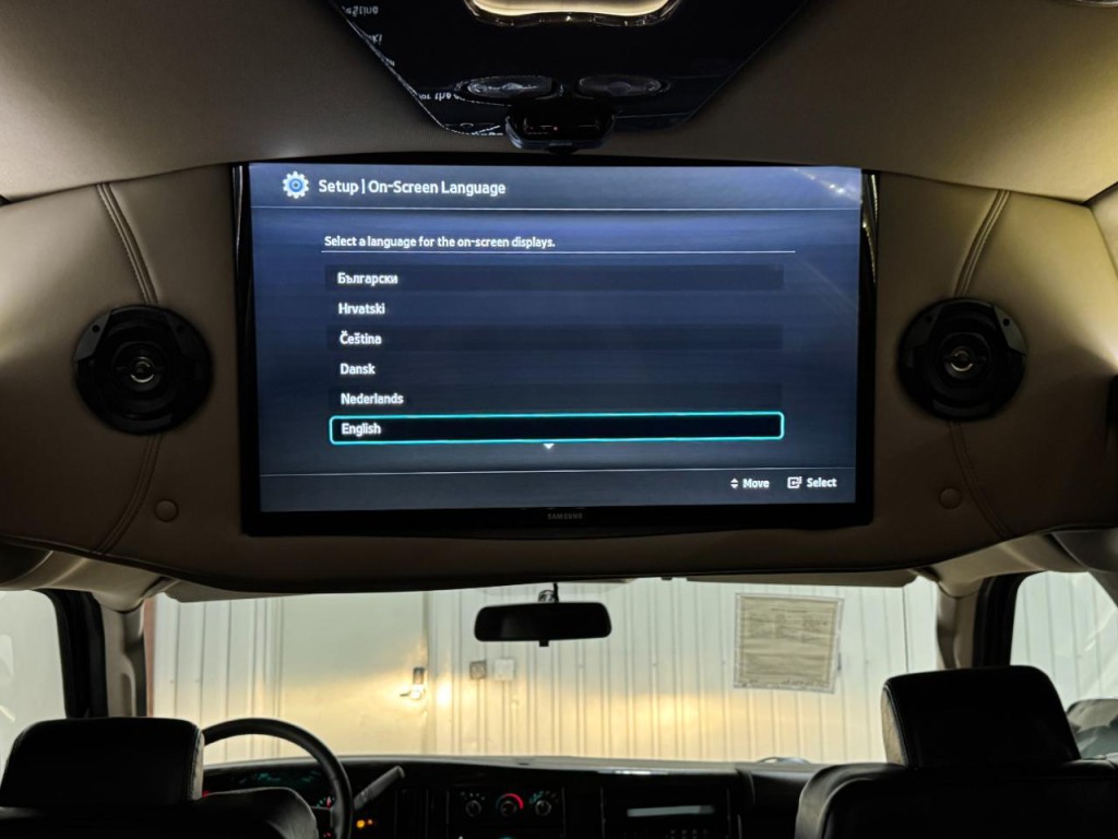 2018 Chevrolet Express Image 19