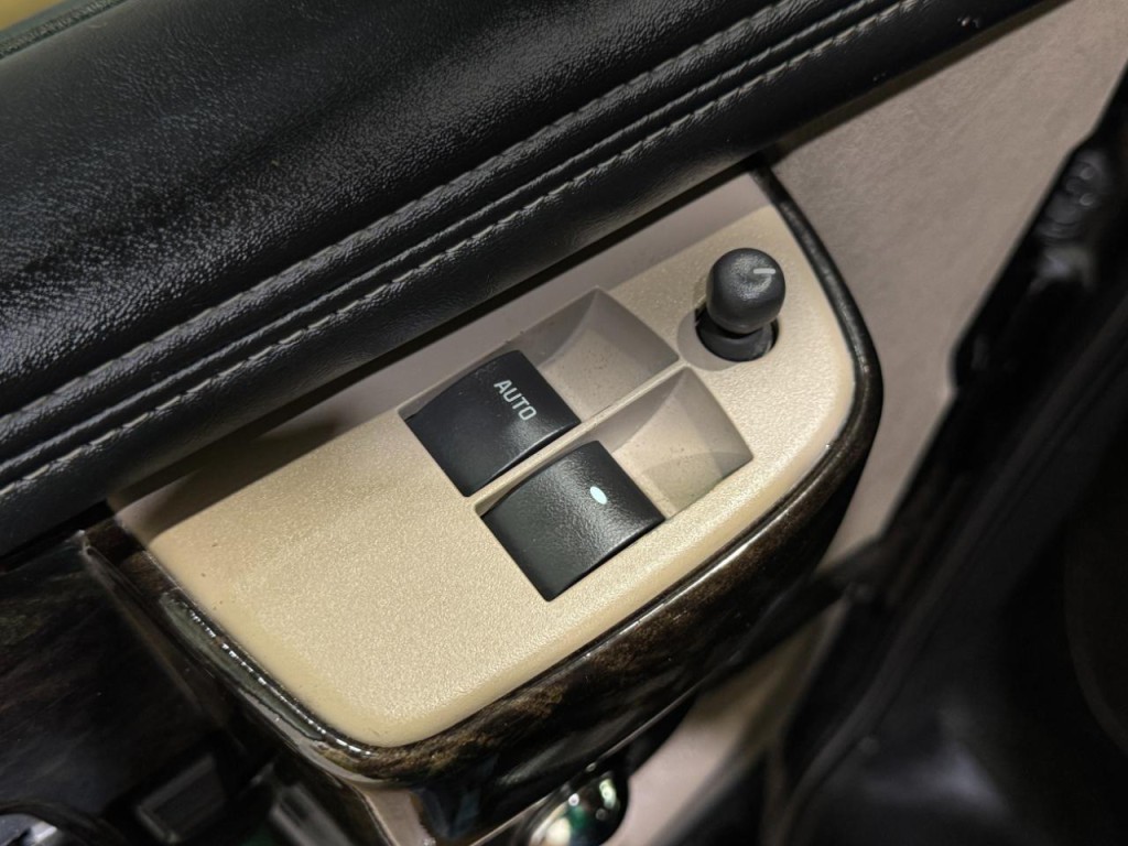 2018 Chevrolet Express Image 29