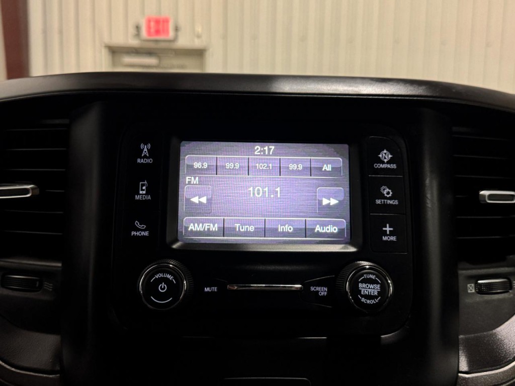 2022 RAM 2500 Image 35