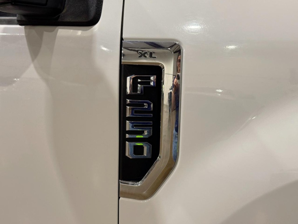 2019 Ford F-250 Image 4