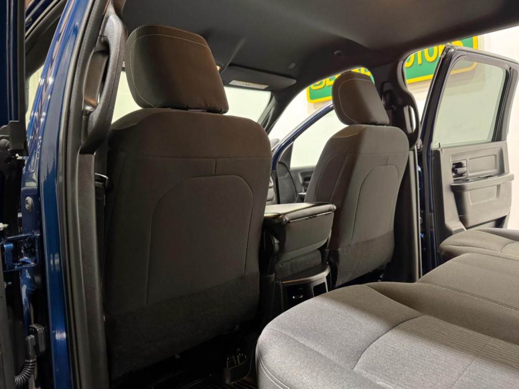 2024 RAM 2500 Image 16