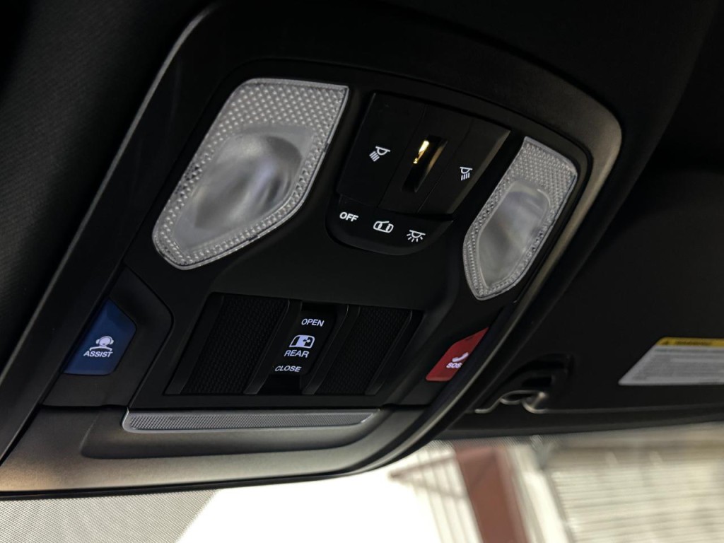 2024 RAM 2500 Image 32