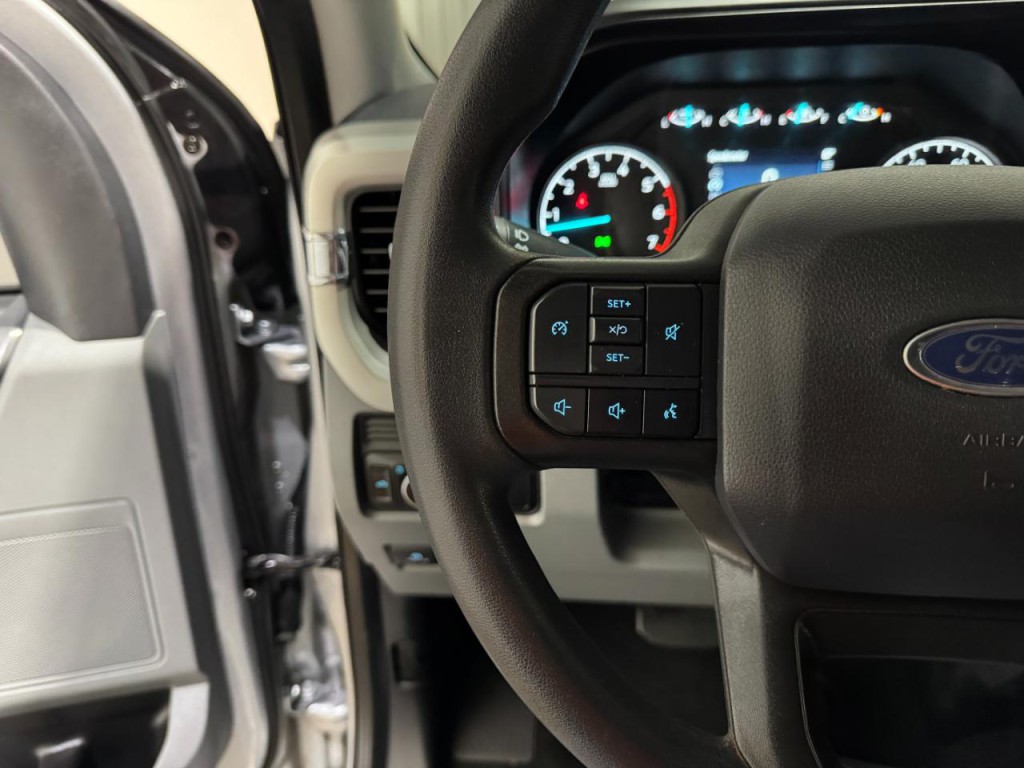 2023 Ford F-250 Image 21