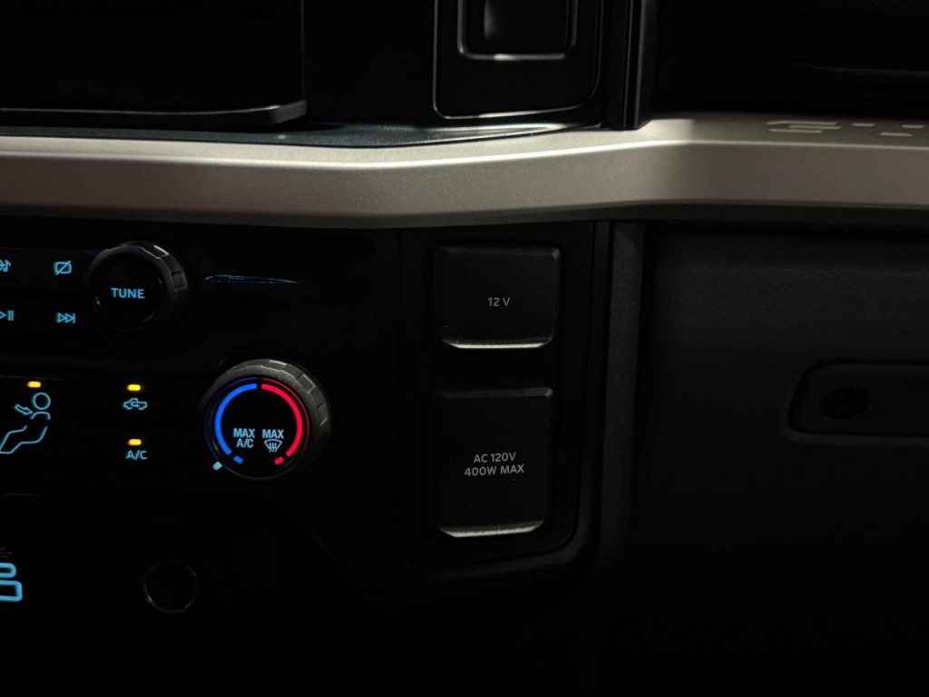 2023 Ford F-250 Image 25