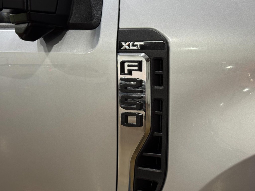2023 Ford F-250 Image 59