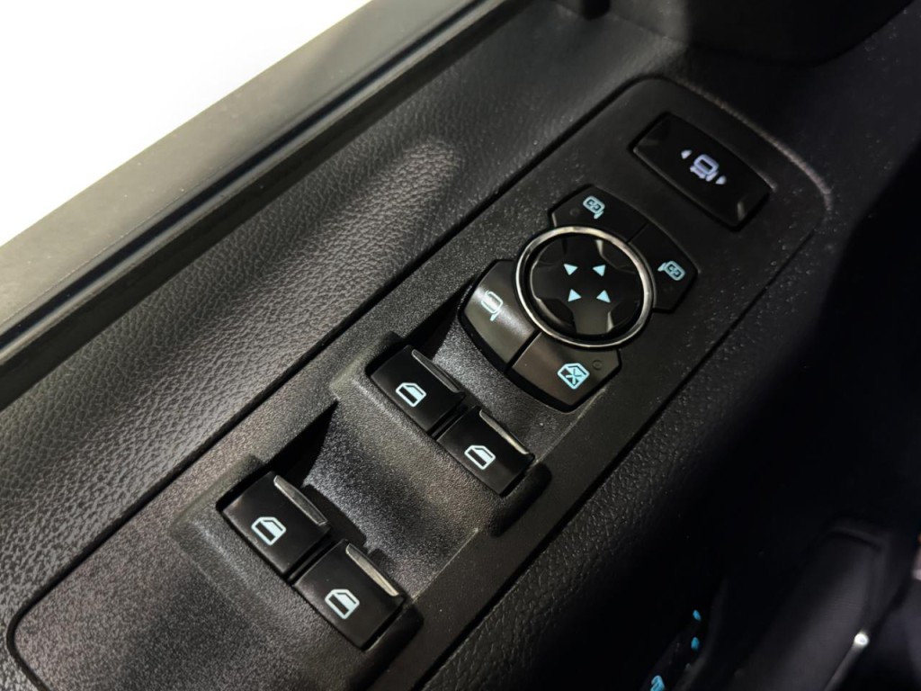 2017 Ford F-250 Image 30