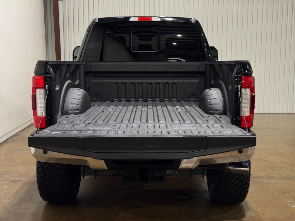 2017 Ford F-250 Image 58