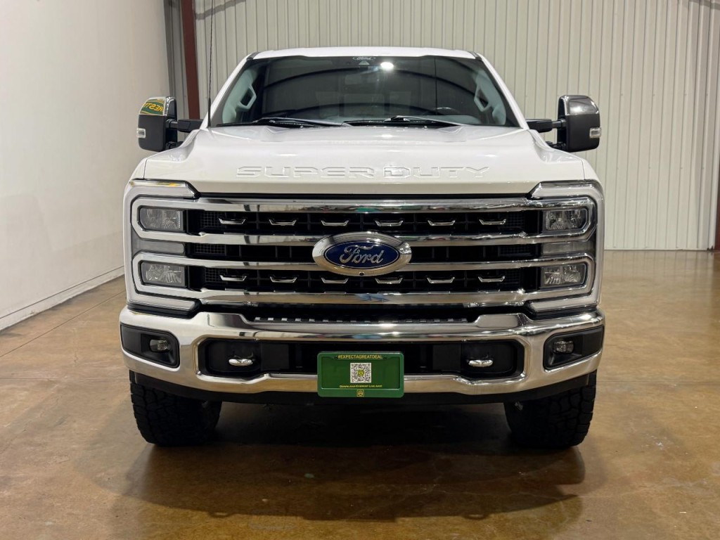 2024 Ford F-350 Image 3