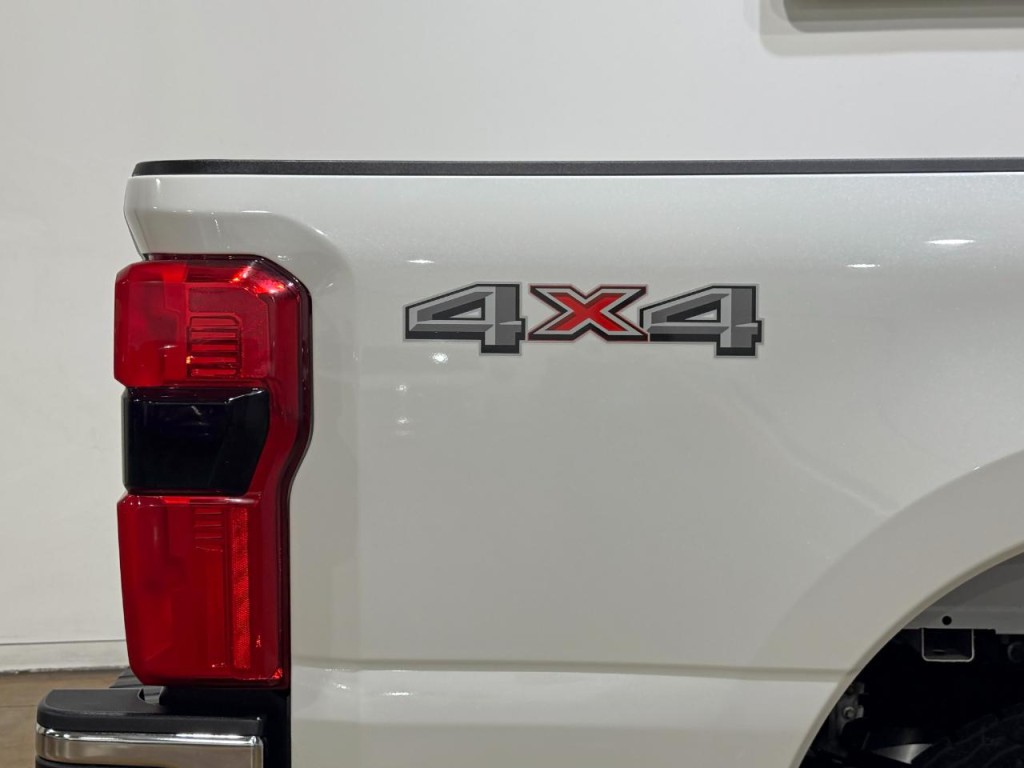 2024 Ford F-350 Image 66