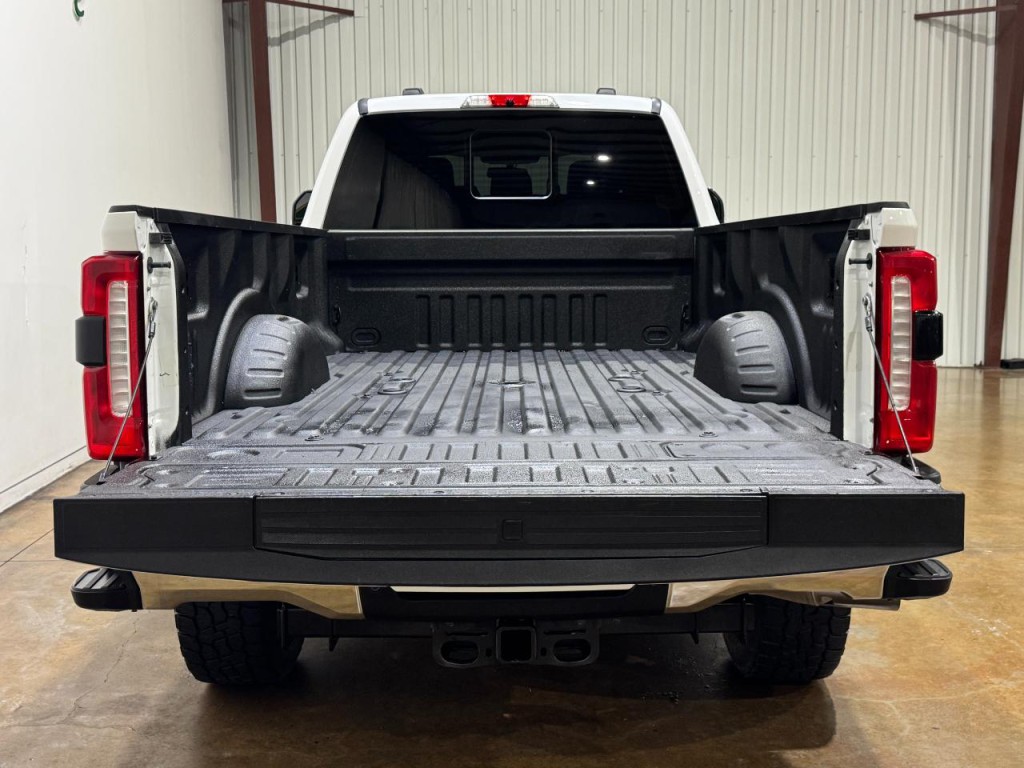 2024 Ford F-350 Image 69