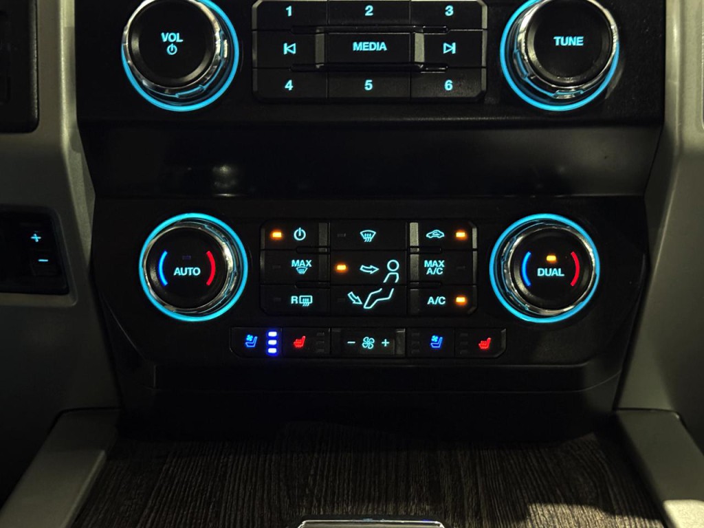 2020 Ford F-250 Image 28