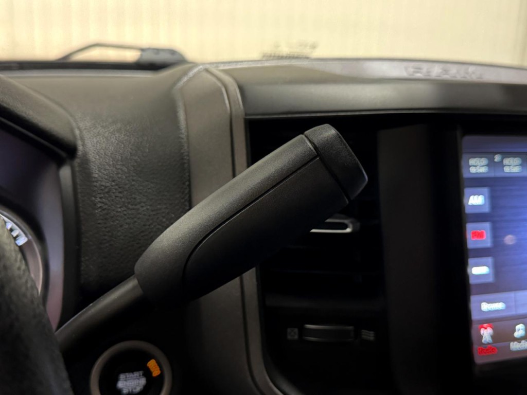 2021 RAM 3500 Image 6