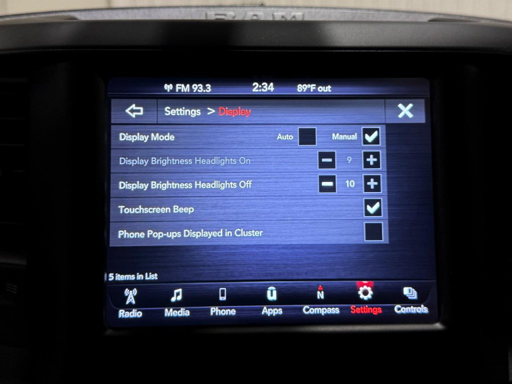 2021 RAM 3500 Image 25