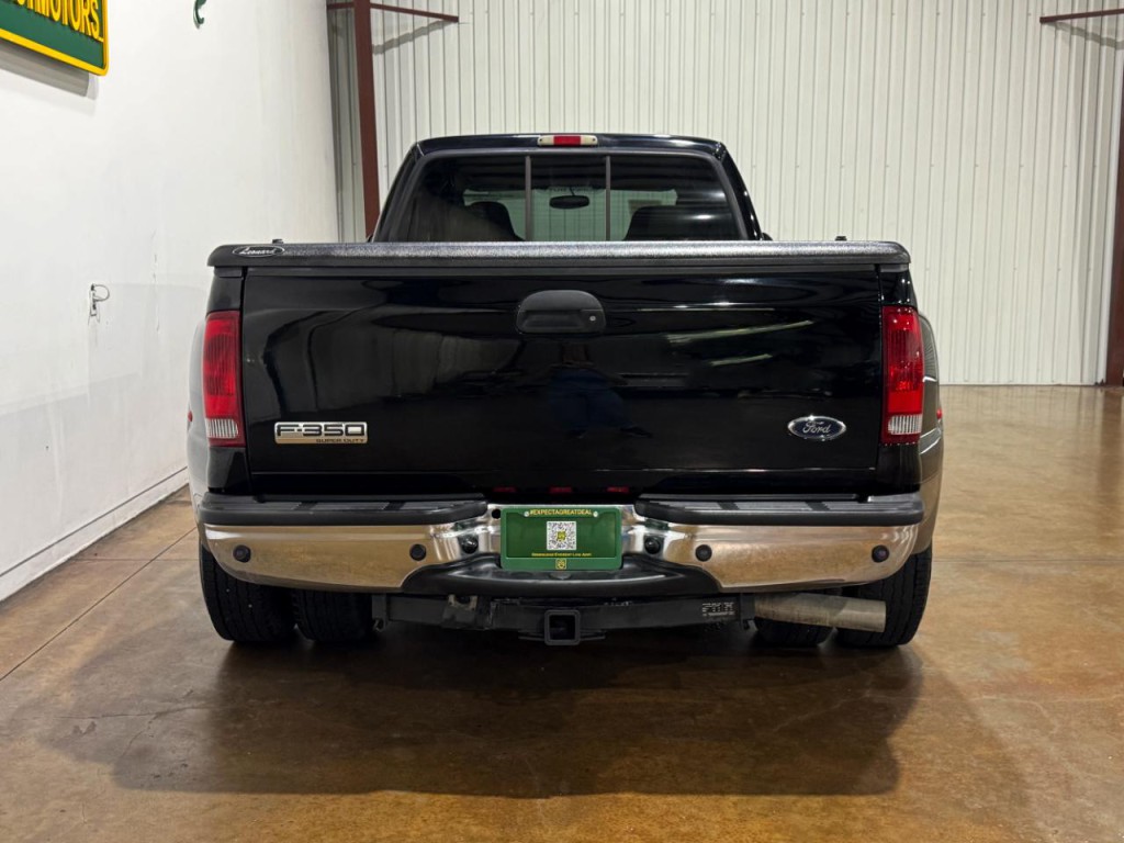 2005 Ford F-350 Image 6