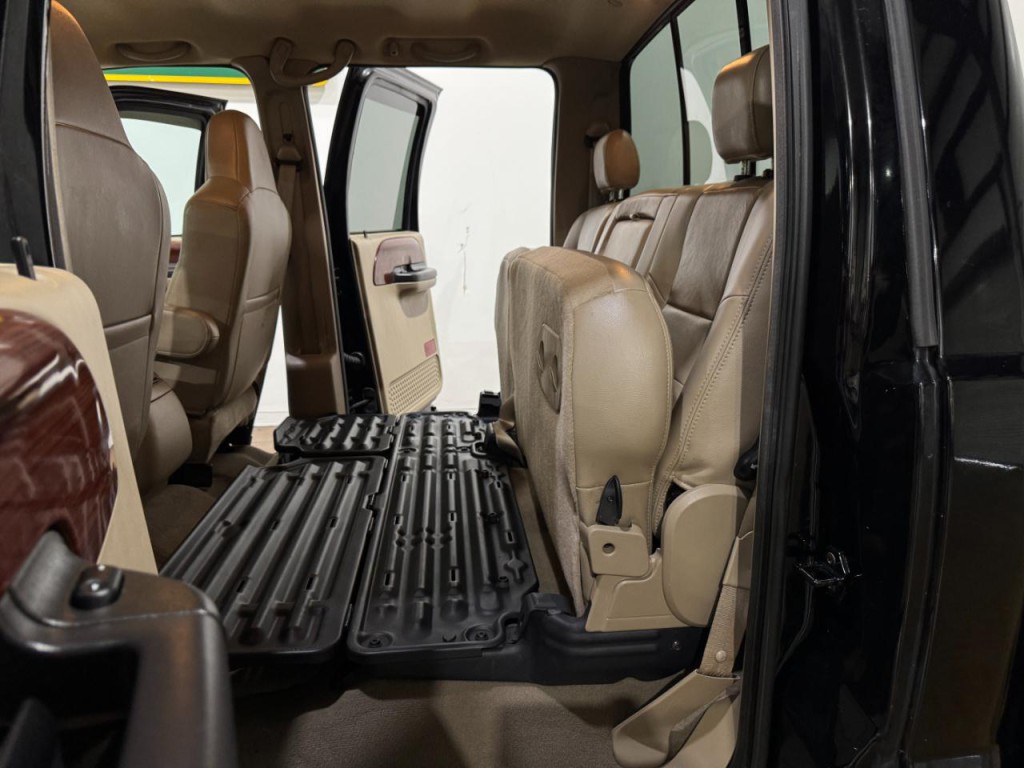 2005 Ford F-350 Image 17