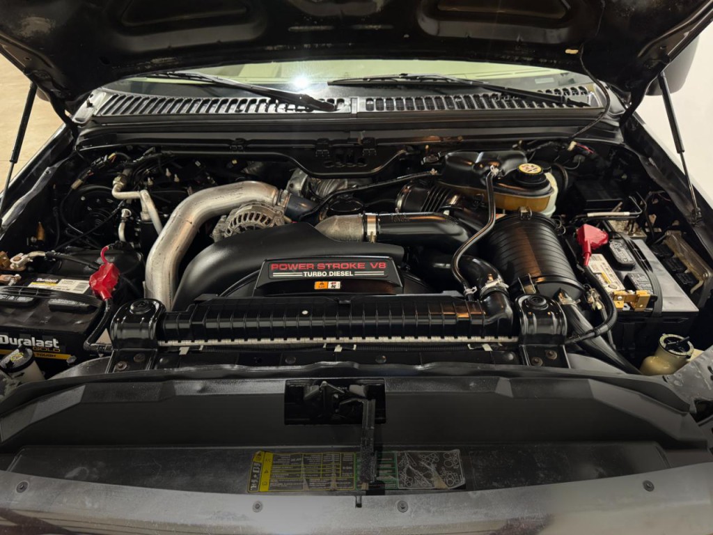 2005 Ford F-350 Image 38