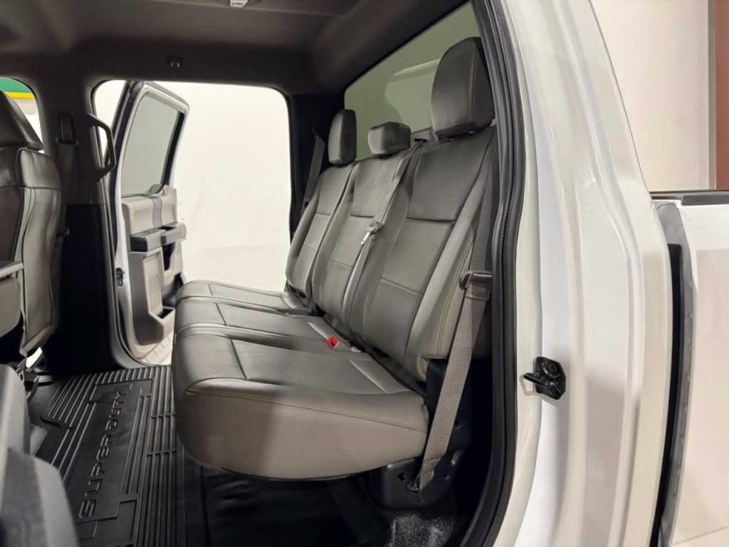 2017 Ford F-350 Image 16