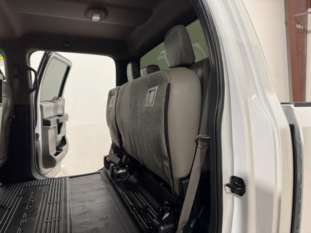 2017 Ford F-350 Image 19
