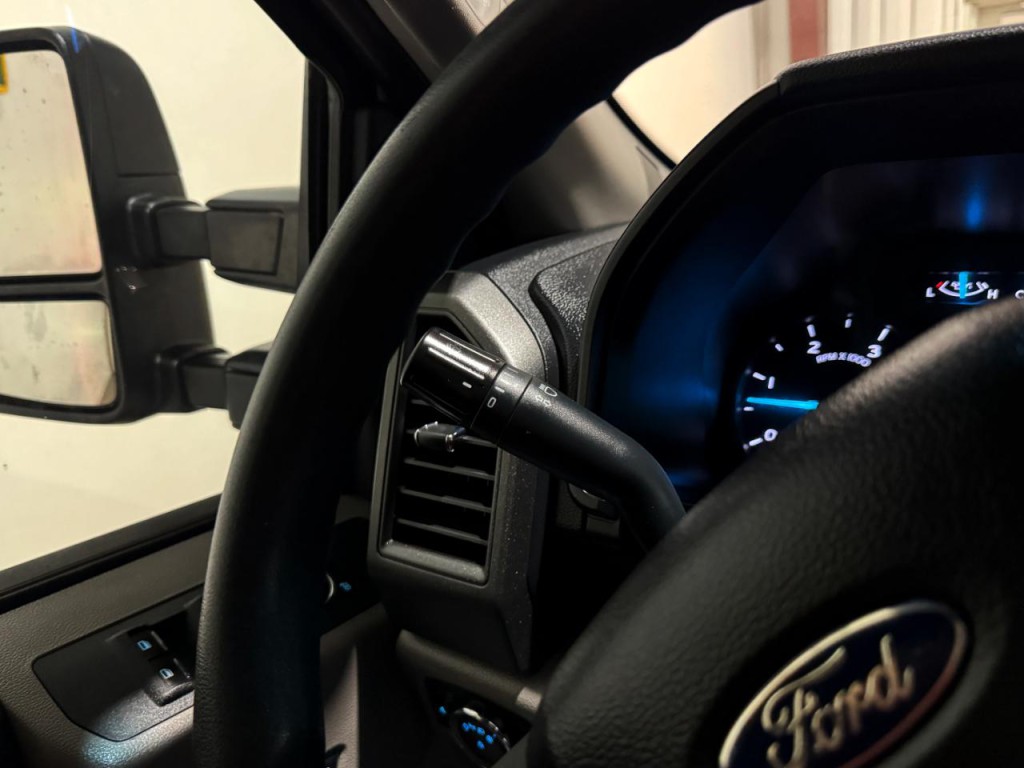 2017 Ford F-350 Image 24