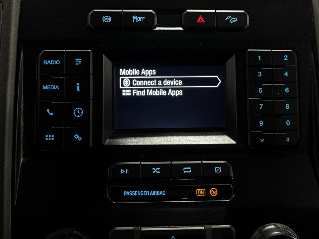 2022 Ford F-350 Image 6