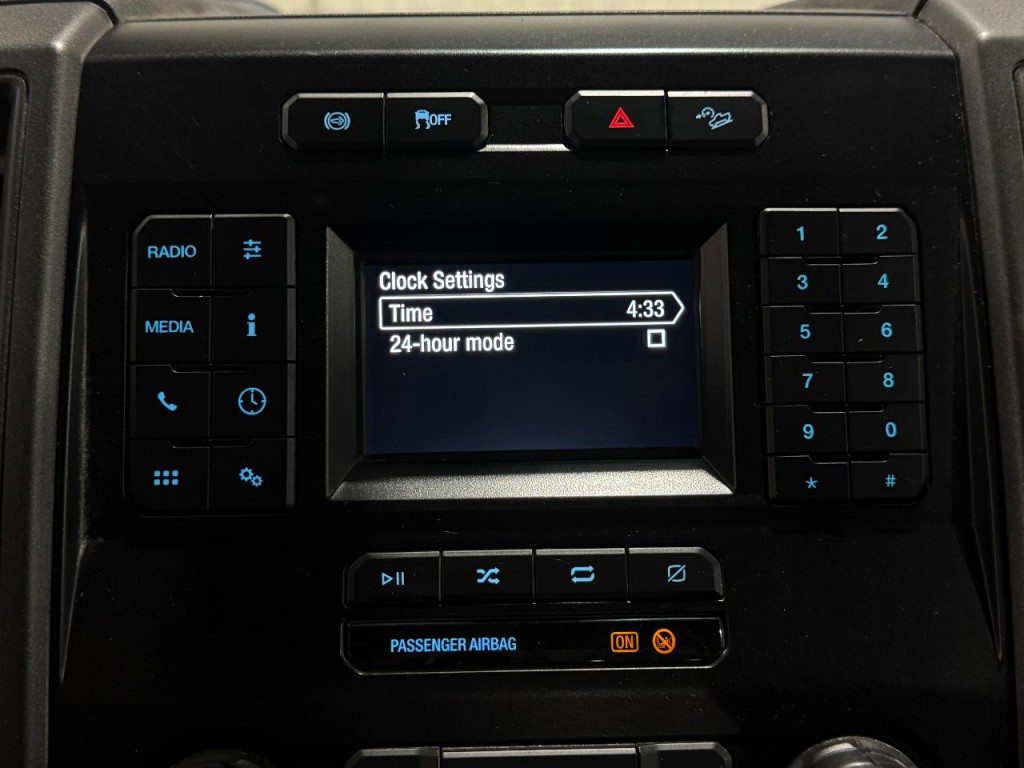 2022 Ford F-350 Image 10