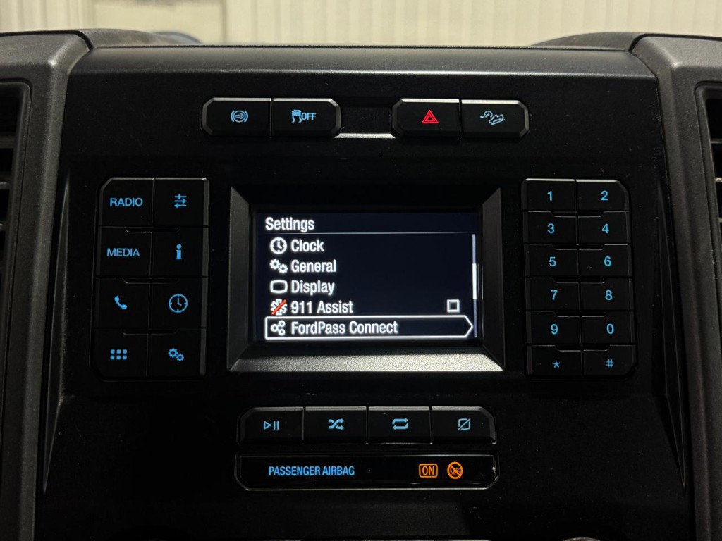 2022 Ford F-350 Image 12