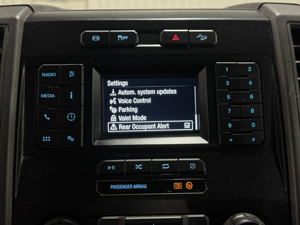 2022 Ford F-350 Image 13