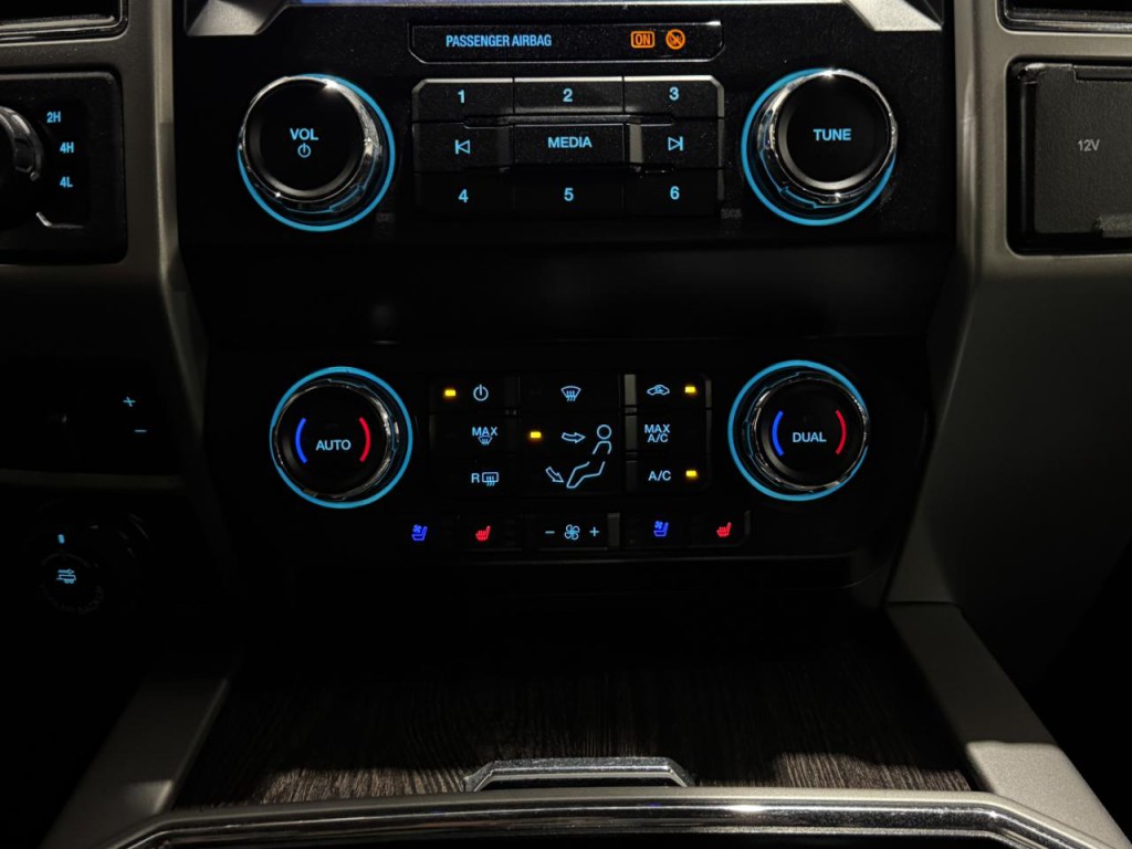 2020 Ford F-350 Image 30