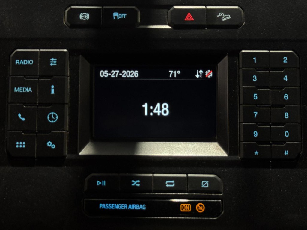 2022 Ford F-350 Image 3