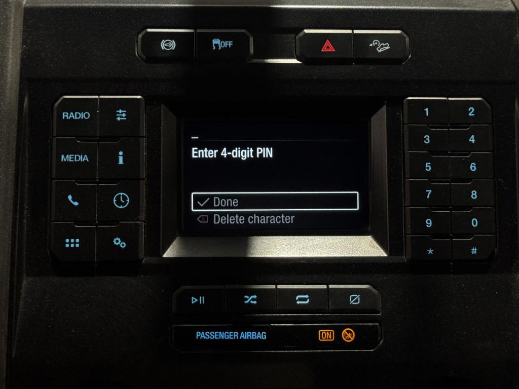 2022 Ford F-350 Image 15